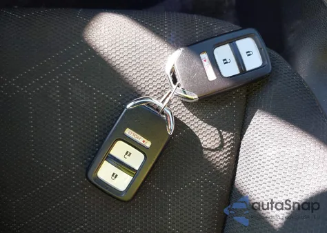 2015 Honda Fit Ex z USA, uszkodzony, nr VIN 3HGGK5H89FM714488